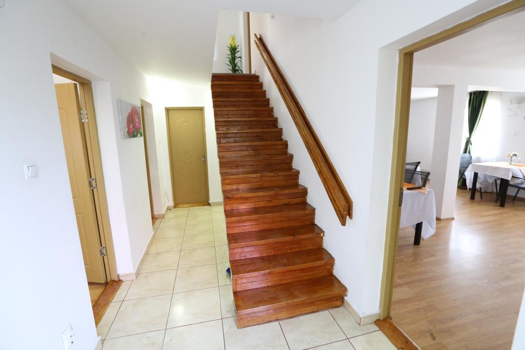 Casa Iustina Sulina Hotel Buitenkant foto